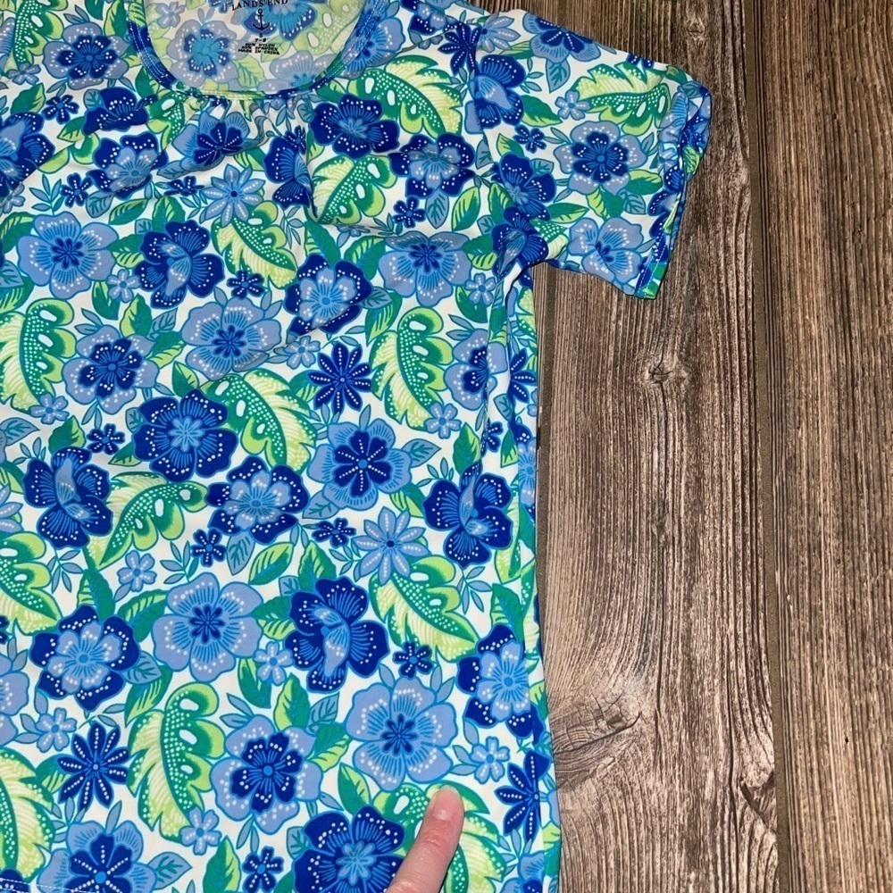 Lands’ End Floral Rash Guard Top - Picture 5 of 5
